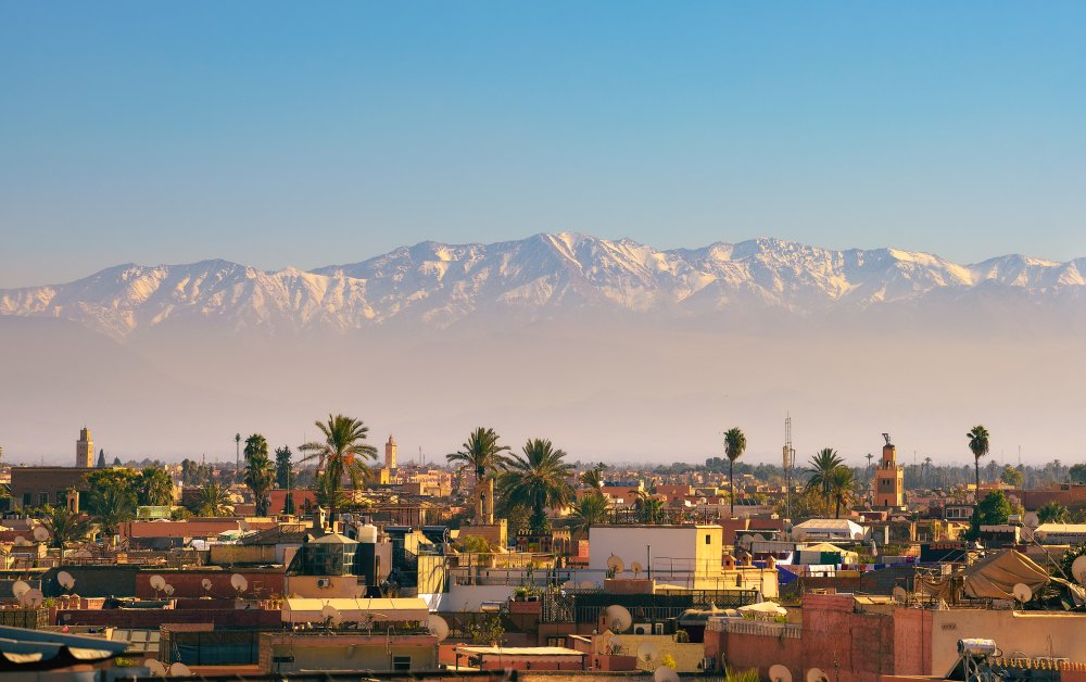 Marrakesch mit Aussicht zum Atlas Gebirge