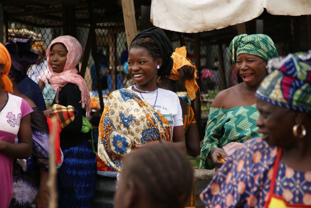Lachendes Mädchen in Gambia