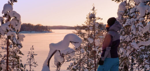 Schneeschuhwanderung am Saimaa-See - Hotel & Spa Resort Järvisydän | erlebnisreisen-afrika.de
