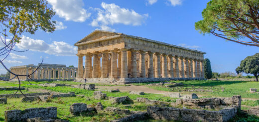 Blick auf Paestum - Petr Zyuzin - © Petr Zyuzin / adobe.com | erlebnisreisen-afrika.de