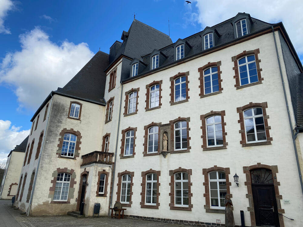Schloss Wiltz - Stefan Dana | erlebnisreisen-afrika.de