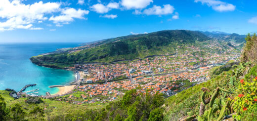Machico Bay - Balate Dorin - © Balate Dorin /Adobe.com | erlebnisreisen-afrika.de