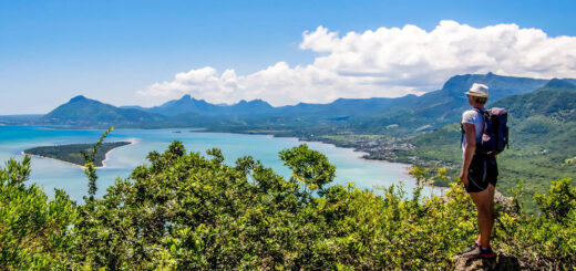 Ausblick vom Gipfel des Le Morne - karlosxii - © karlosxii / Adobe.com | erlebnisreisen-afrika.de