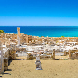 Ausgrabungsfeld in Kourion - gatsi - © gatsi / Adobe.com | erlebnisreisen-afrika.de