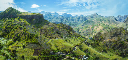 Wanderung auf Santo Antão - Igor Tichonow - © Igor Tichonow / Adobe.com | erlebnisreisen-afrika.de
