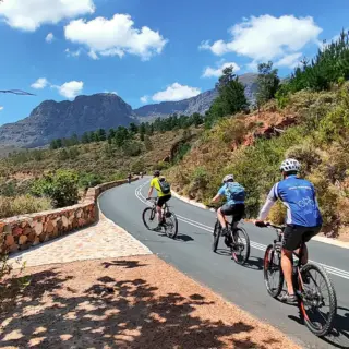Radtour Blainskloof-Pass - Maxim Podobed | erlebnisreisen-afrika.de