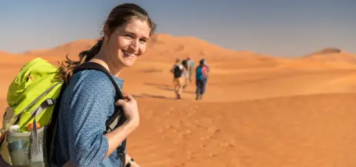 Wüstenwanderung - Dominik Ketz | erlebnisreisen-afrika.de